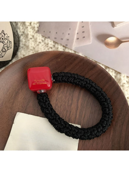 Gifty - Stylish Square Hair Tie