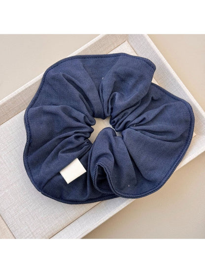 Gifty - Fluffy Scrunchie Hair Tie