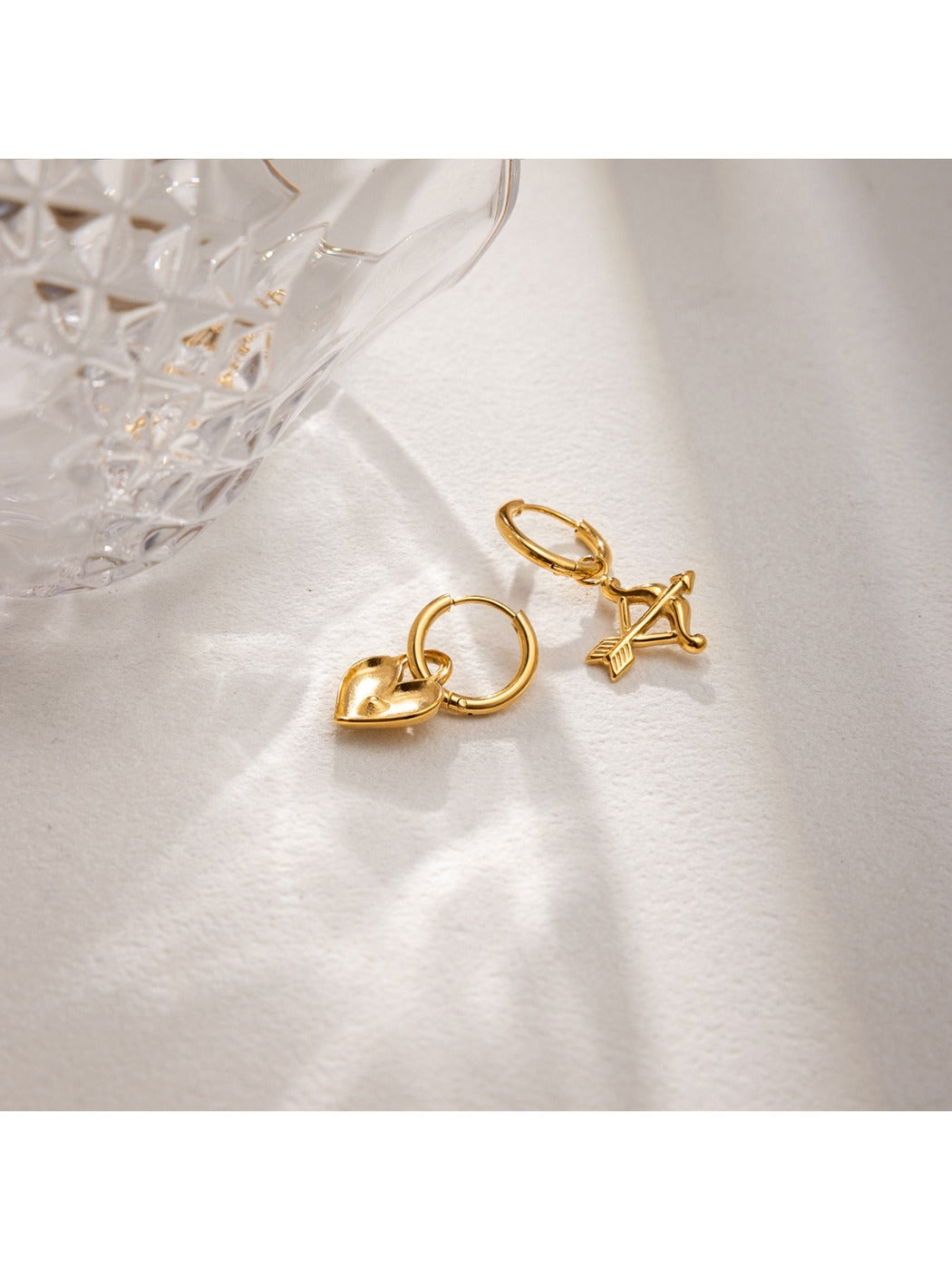 Earedge - Cupid's Arrow & Heart Earrings