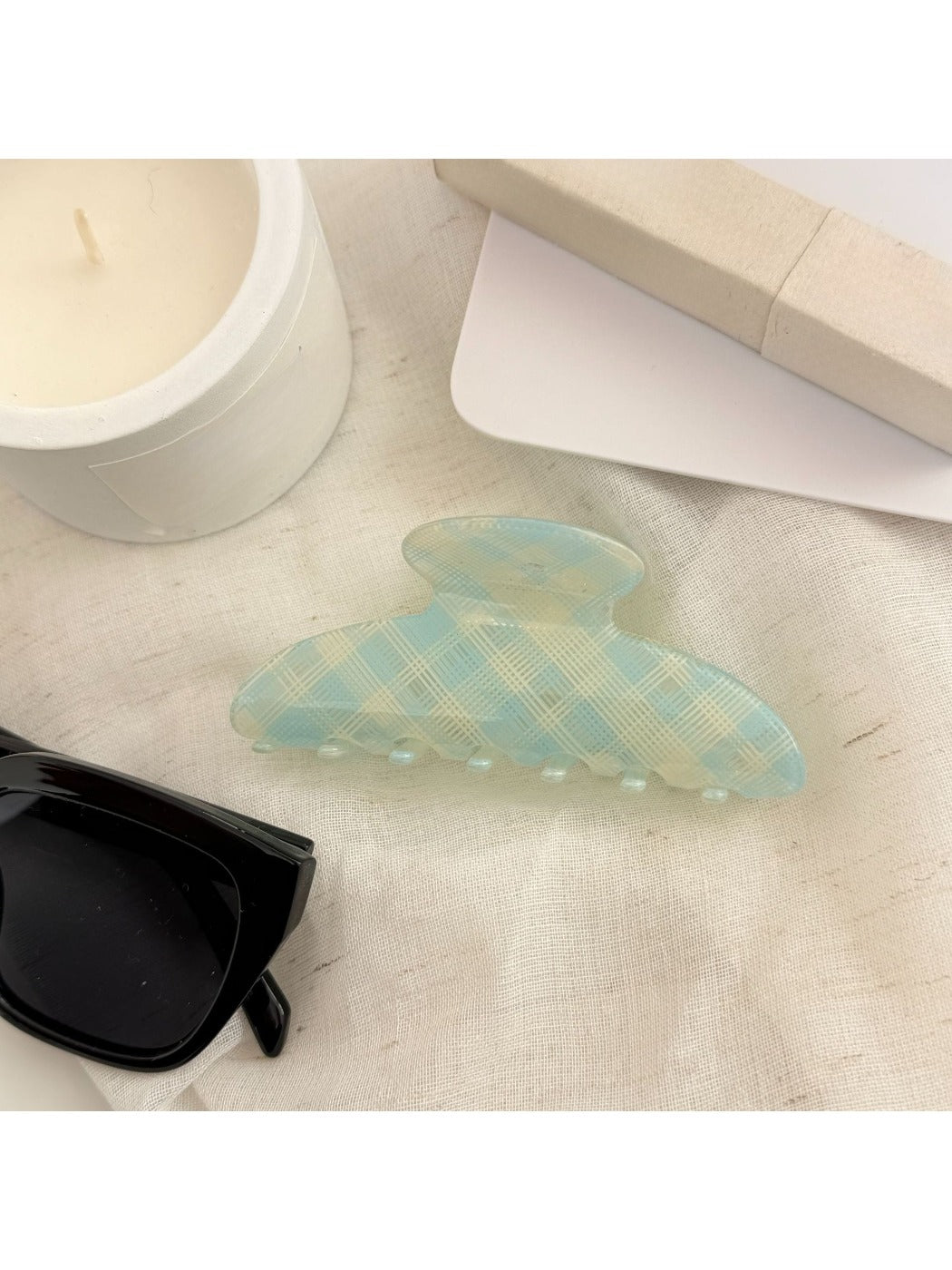 Beau - Classy Plaid Hair Claw Clip