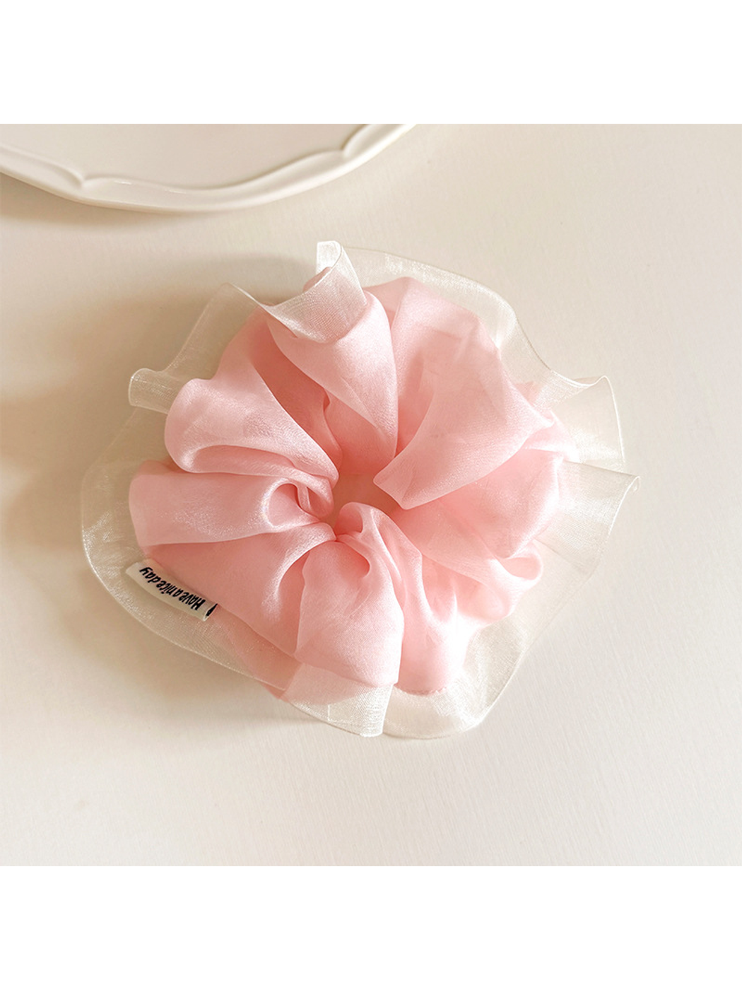 Gifty - Ruffled Minimal Solid Scrunchie