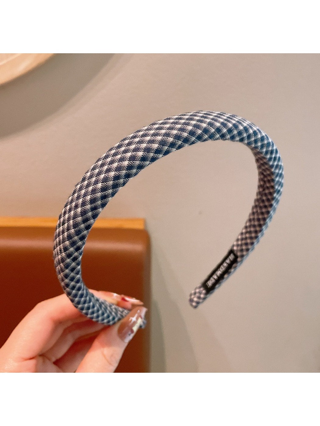 Gifty - Plaid Padded Fabric Fashion Headband