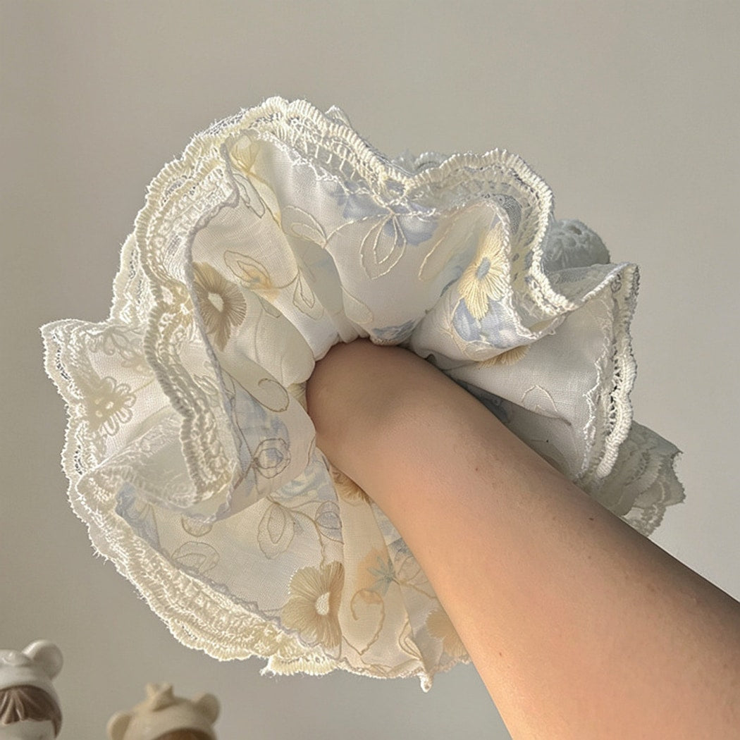Gifty - White Floral Lace Trim Polyester Scrunchie