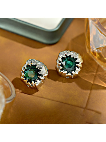 Earedge - Sophisticated Square Fashionable Earrings
