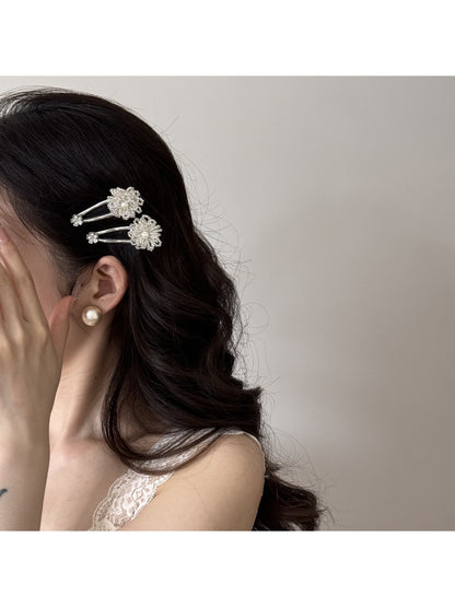 Beau - Beaded Flower Alloy Bangs Hair Clip