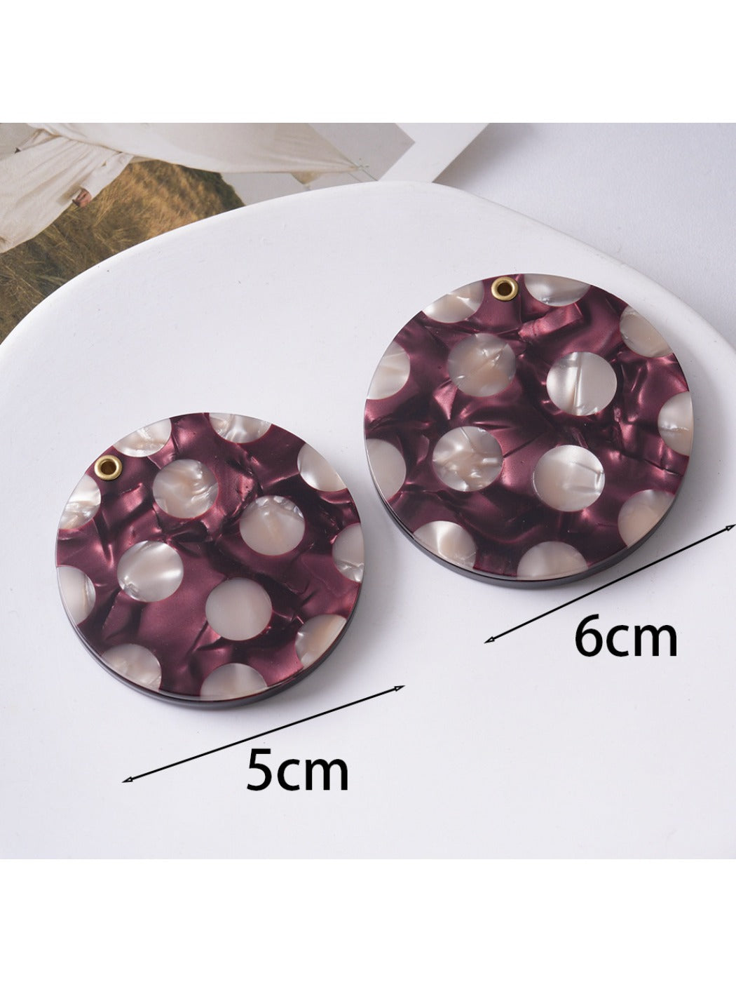 Mirroray - Simple Cute Circular Makeup Mirror