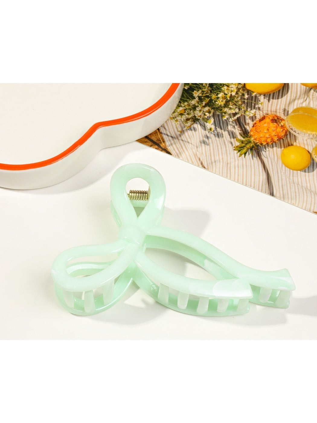 Beau - Cute Bow Hair Clip