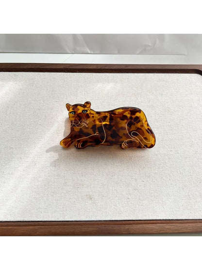 Beau - Lounging Leopard Hair Clip