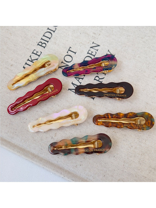 Beau - Elegant Wavy Oval Hair Clip