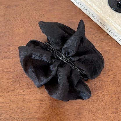 Beau - Soft Mesh Gathered Accent Banana Clip