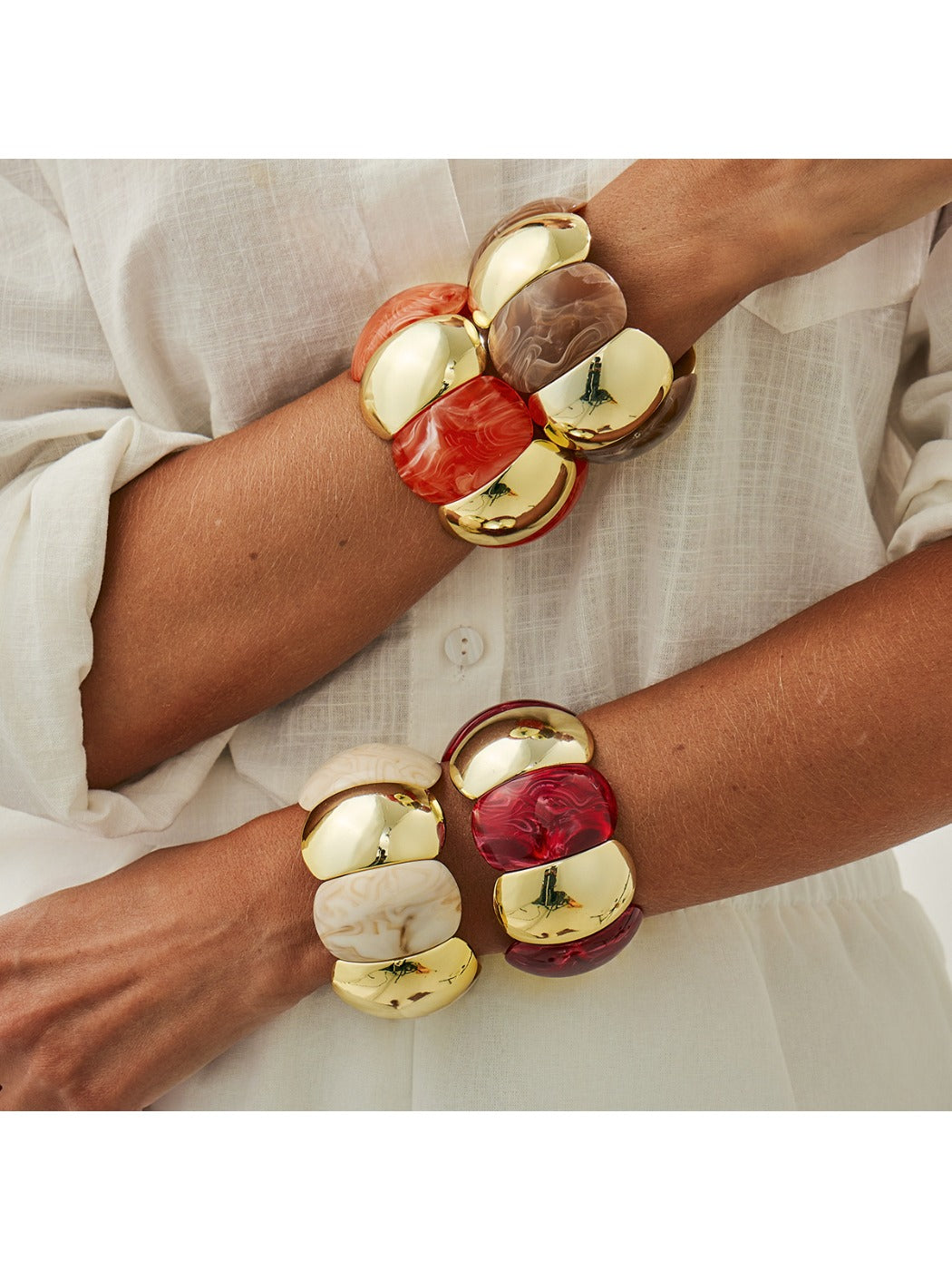 Lovra vintage textured link bracelet displayed on a white background