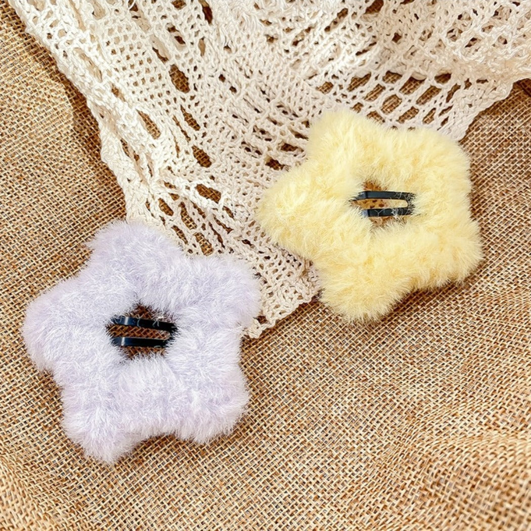 Beau - Plush Openwork Star Shape Hair Clip Set