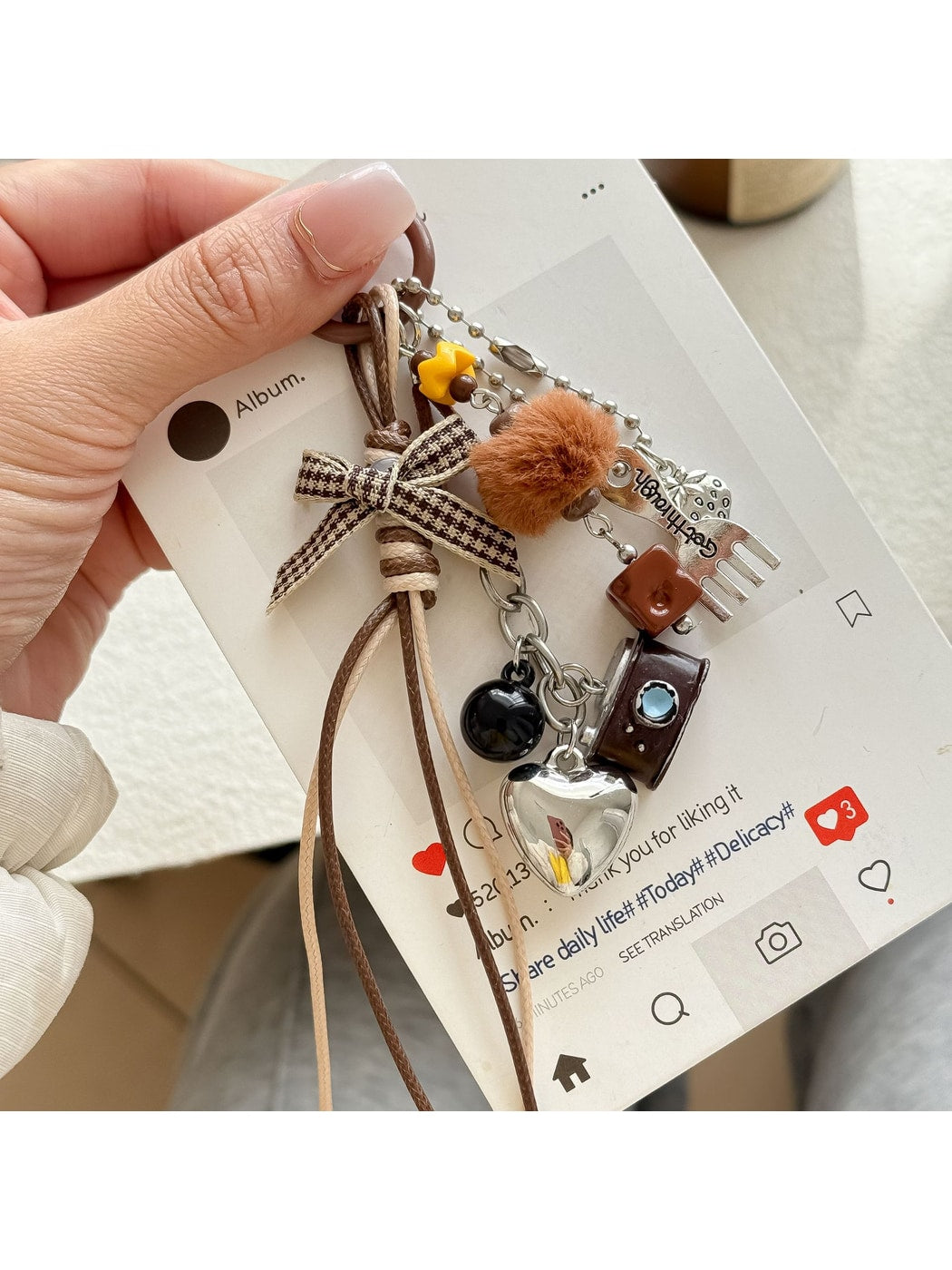 Keypus - Vintage Style Camera Charm Heart Pendant Keychain