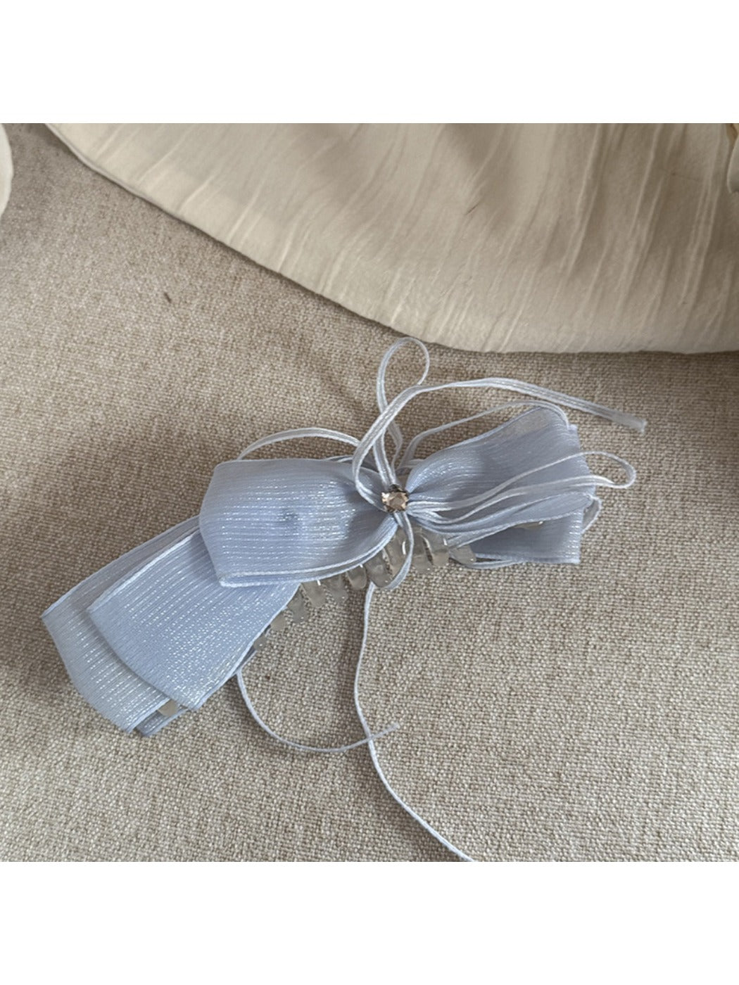 Beau - Elegant Solid Color Bow Banana Clip