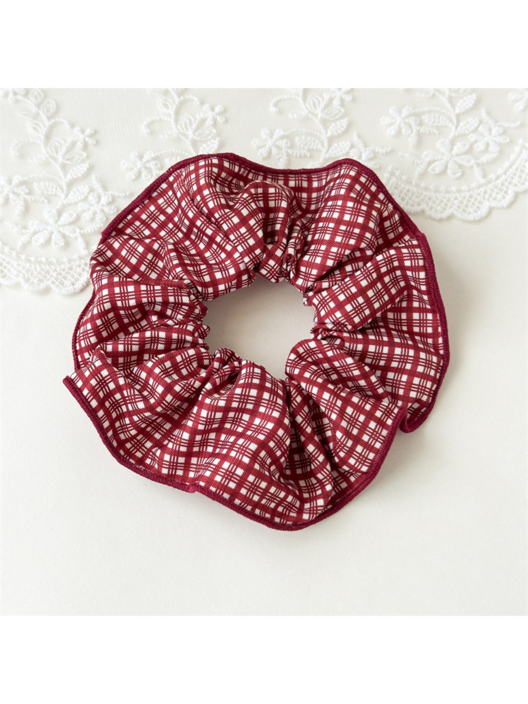 Gifty - Polka Dot Hair Circle