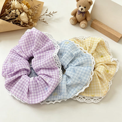 Gifty - Lace Trim Gingham Bow Detail Scrunchie