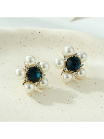 Earedge - Vintage Floral Plated Alloy Stud Earrings