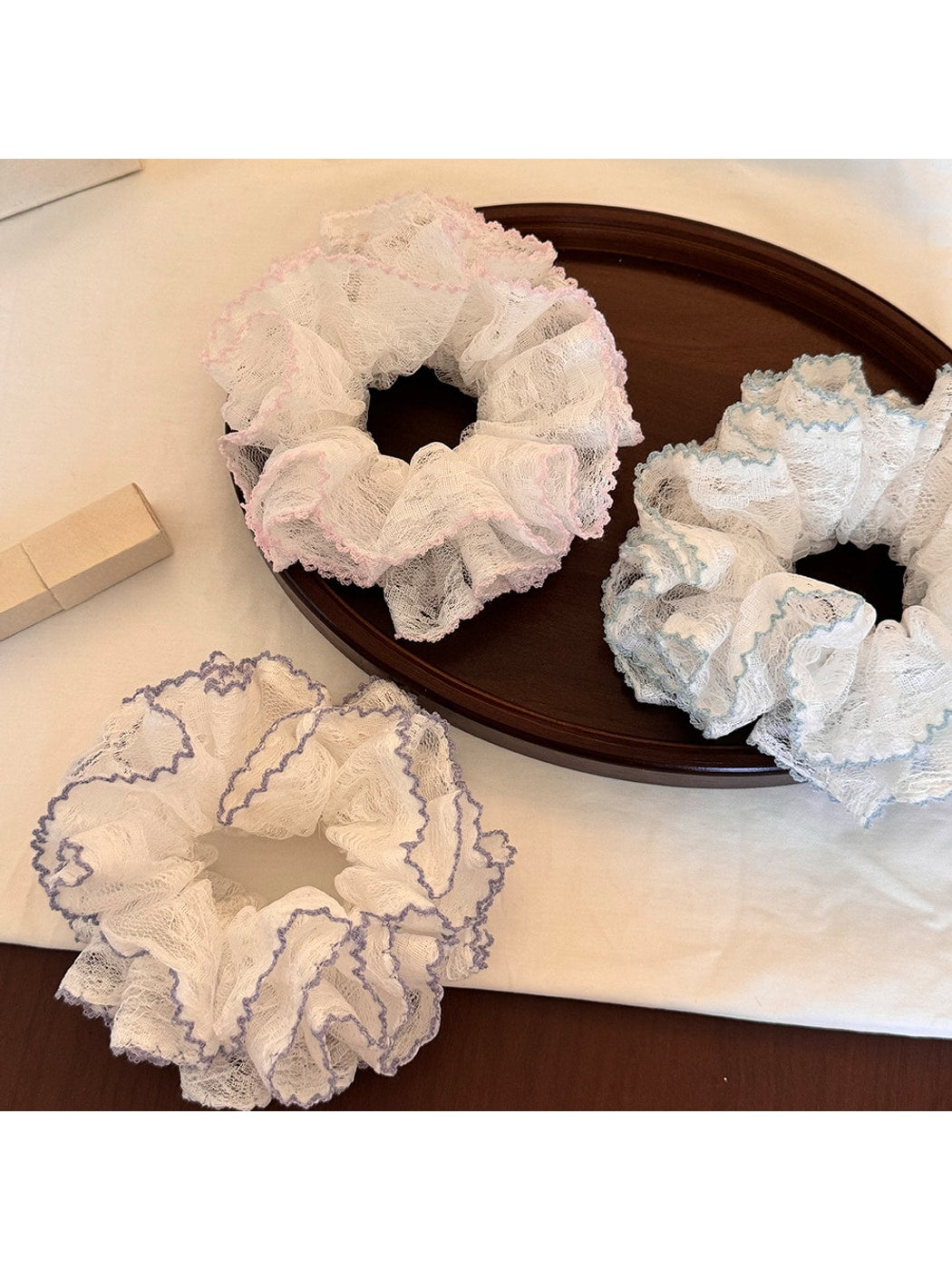 Gifty - Double Layer Lace Trim Polyester Scrunchie