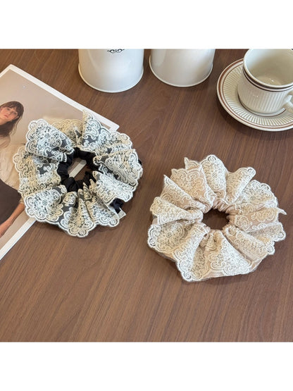 Gifty - Four Layer Lace Mesh Light Luxury Hair Circle