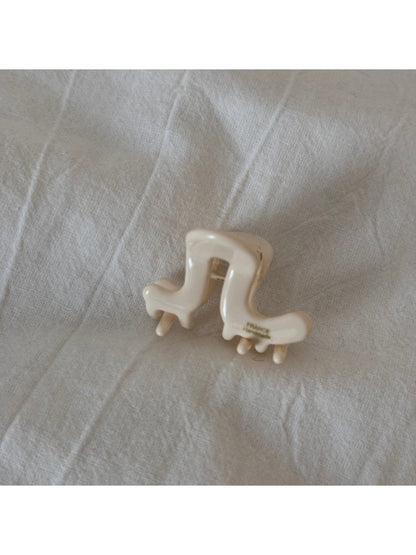 Beau - Sweet Style Irregular Finish Hair Claw Clip