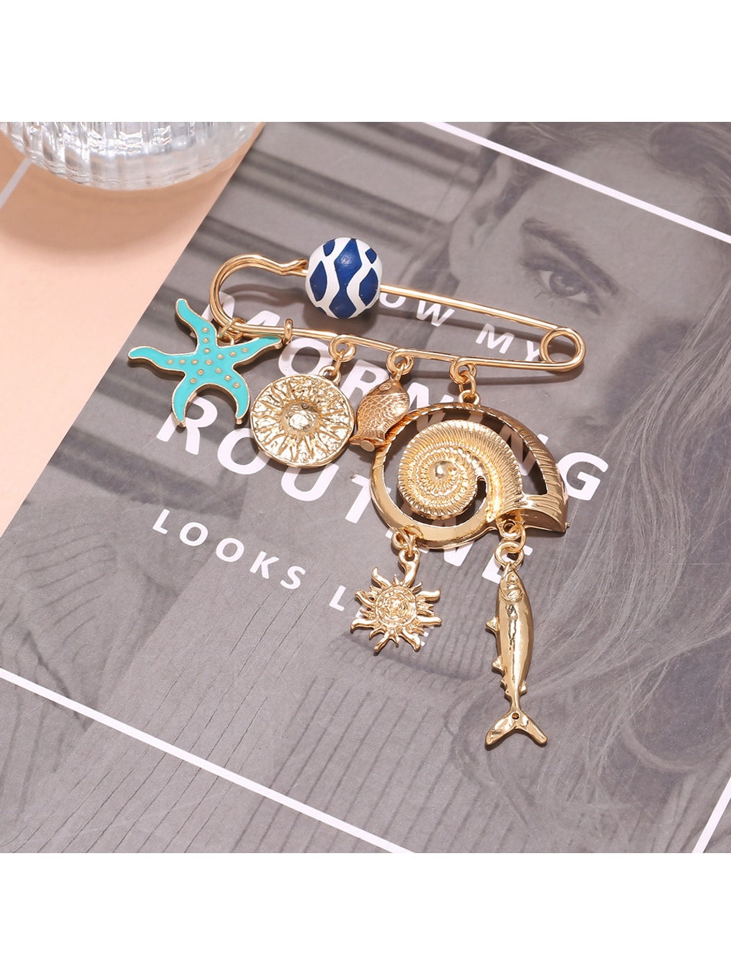 Brovia - Ocean Theme Starfish Charm Alloy Brooch