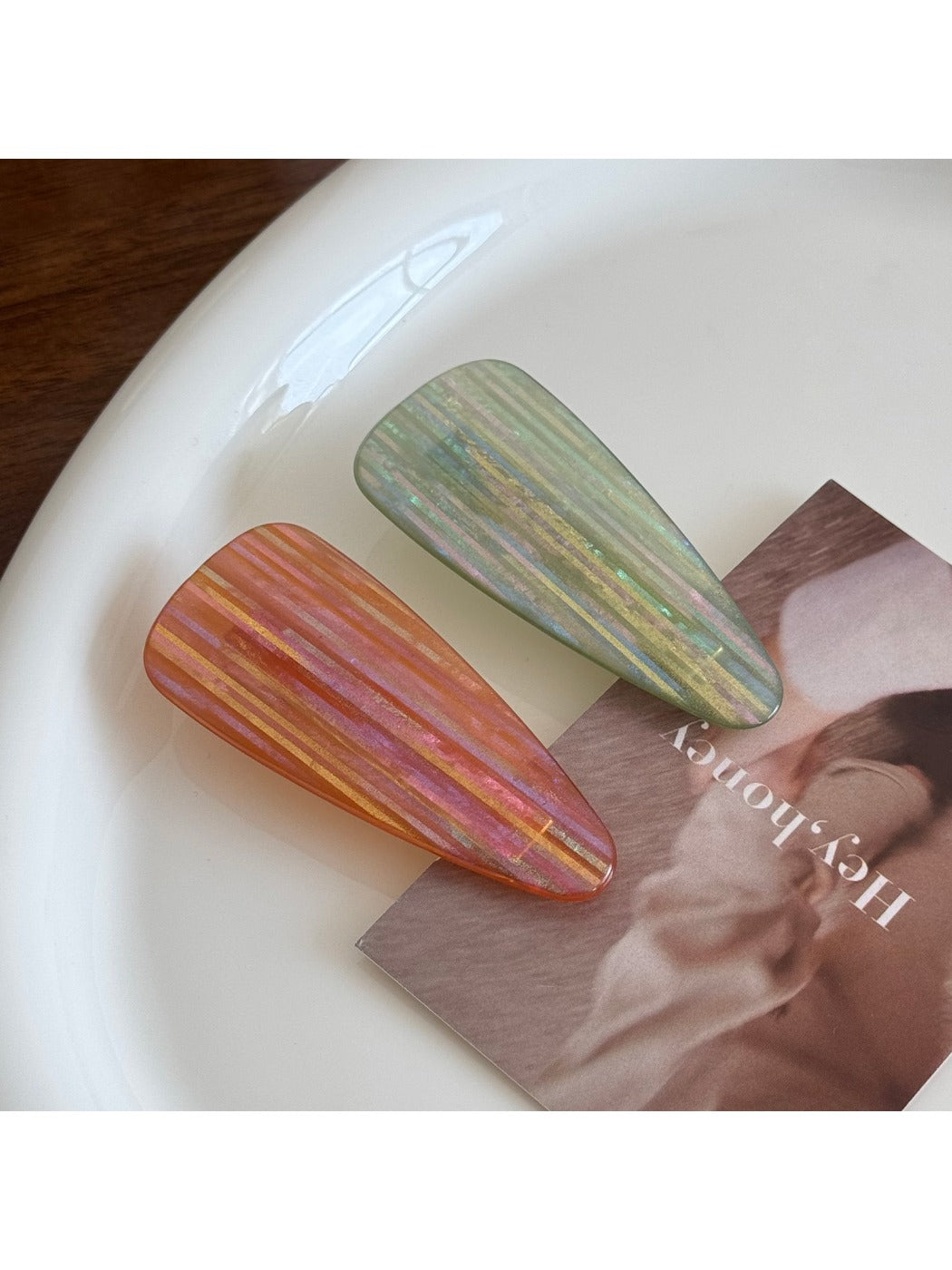 Beau - Acetic Acid Colorful Water Droplet Hairpin