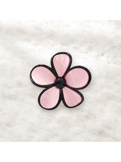 Beau - Five Petal Flower Shape Hair Claw Clip
