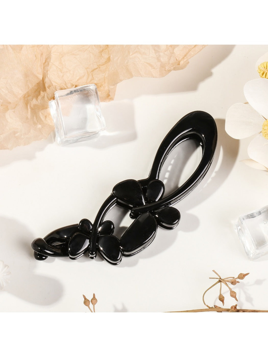 Beau - Butterfly Banana Hair Clip