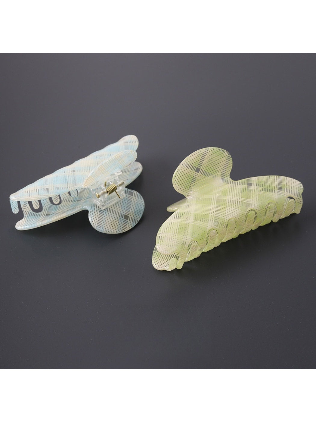 Beau - Modern Simple Plaid PVC Hair Claw Clip