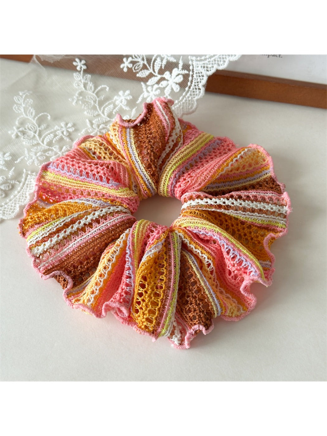 Gifty - Large Hollow Knit Hair Tie