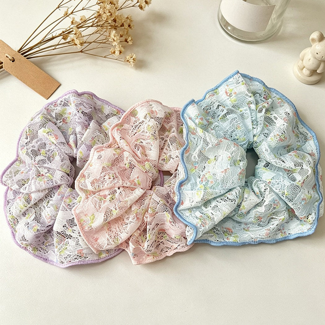 Gifty - Floral Lace Double-Layer Scrunchie