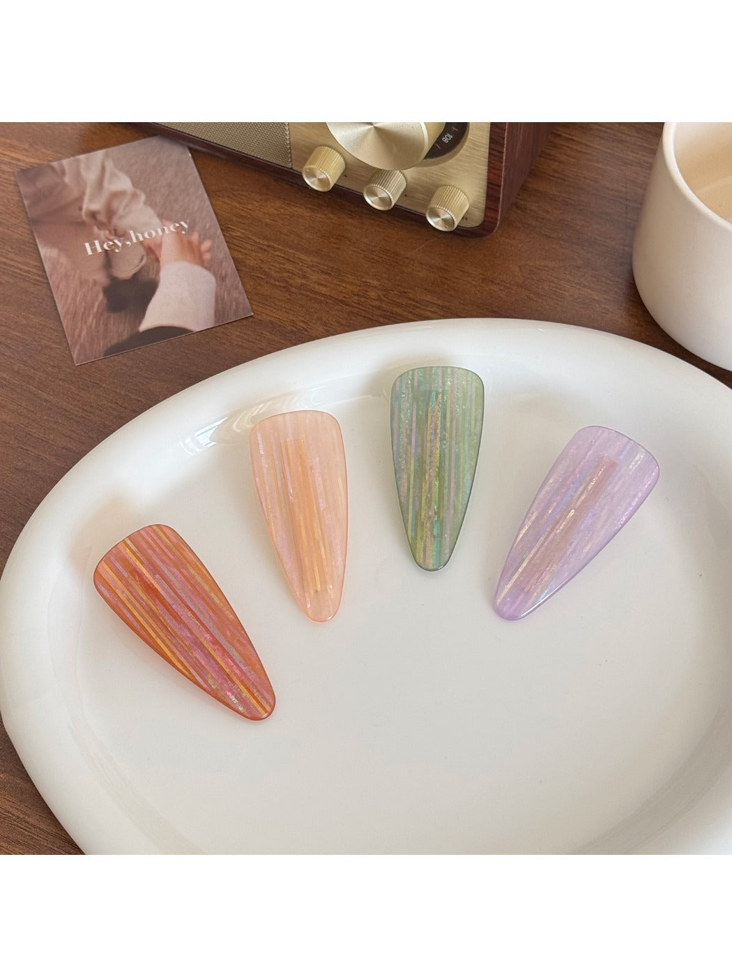 Beau - Acetic Acid Colorful Water Droplet Hairpin