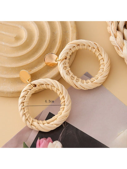 Earedge rattan woven round hollow earrings styled with casual outfit