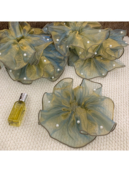 Gifty - Romantic Green Fashionable Scrunchie