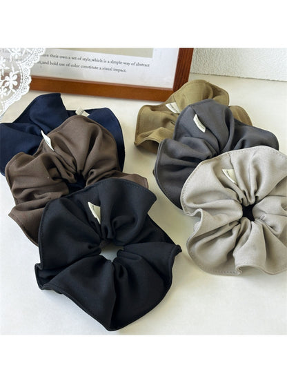 Gifty - Soft Fabric Hair Scrunchie