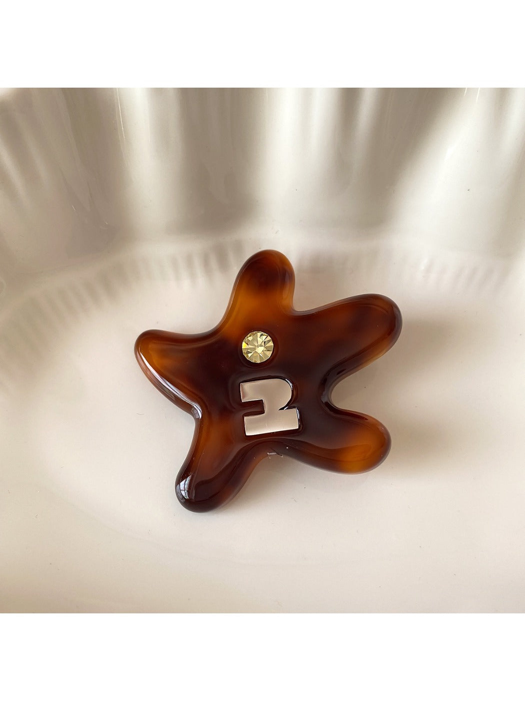 Beau - Adorable Starfish Shaped Hair Clip