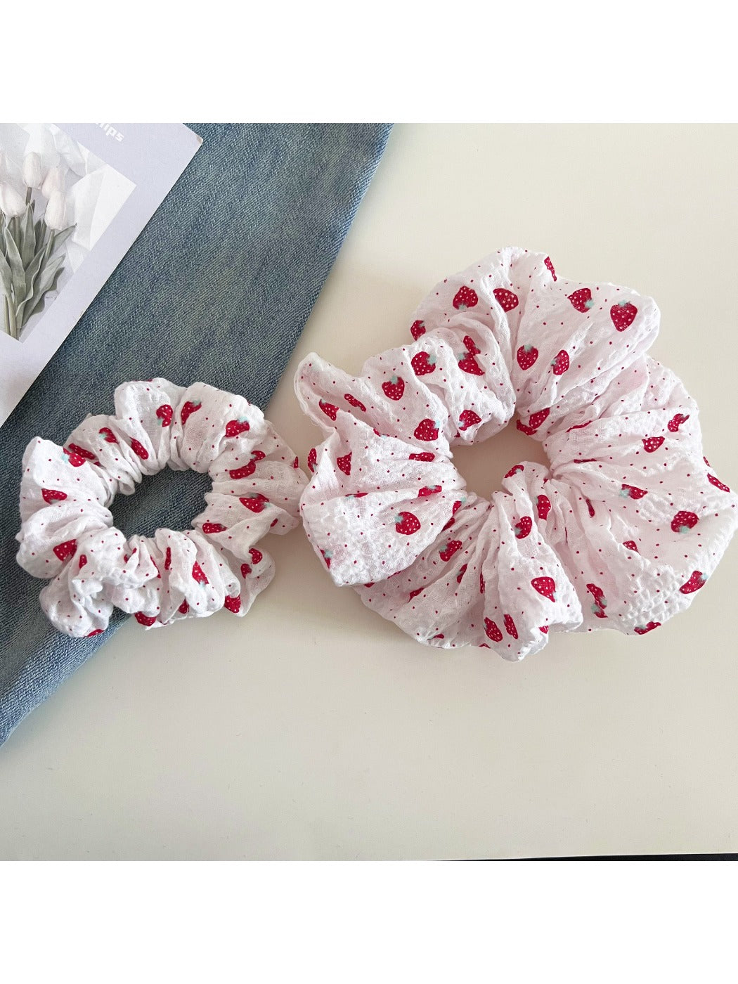 Gifty - Strawberry Polka-Dotted Spiral-Shaped Hair Tie