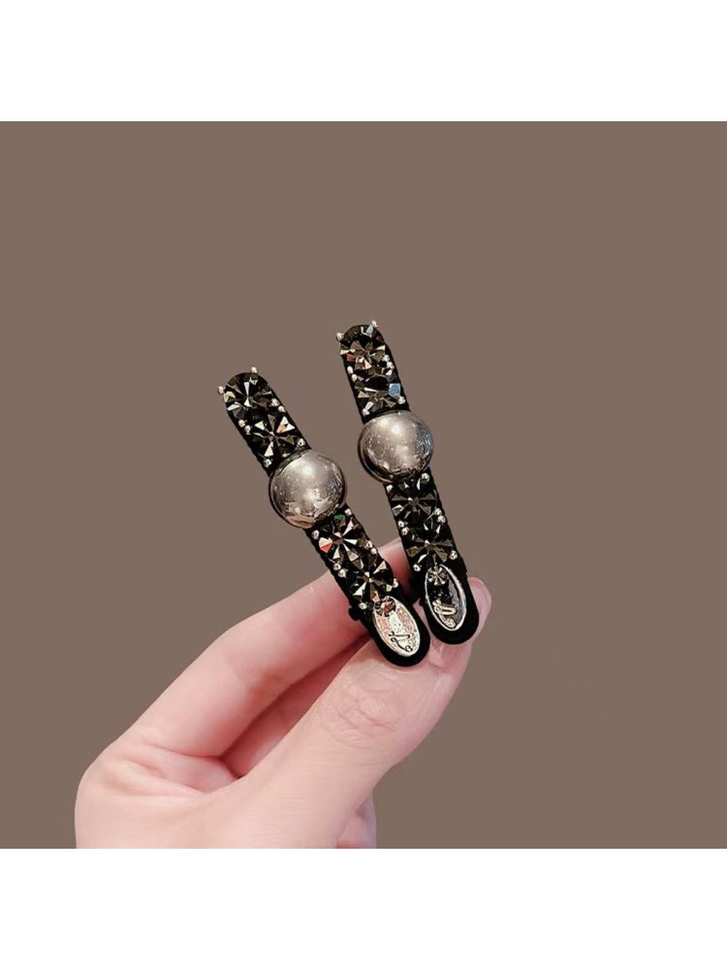 Beau - Elegant Matte Hair Clip