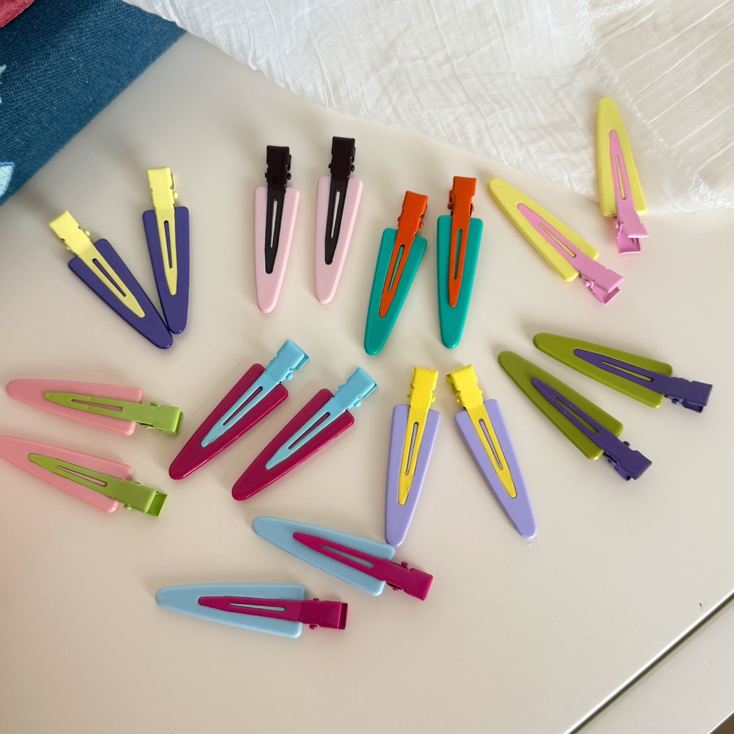 Beau - Cute Triangle No Crease Side Hair Clip