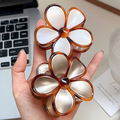 Beau - Glossy Five Petal Floral ABS Claw Clip