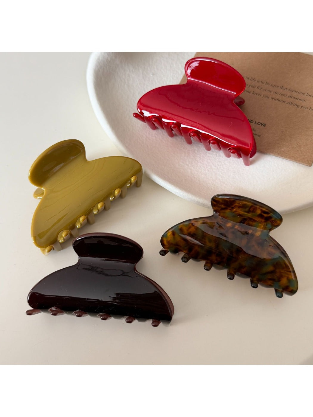 Beau - Elegant Solid Color Hair Clip