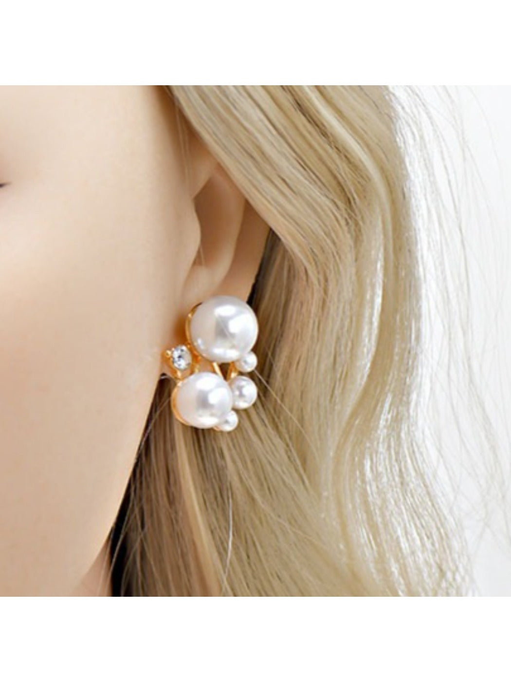 Earedge - Sophisticated Designer Resin Stud Earrings