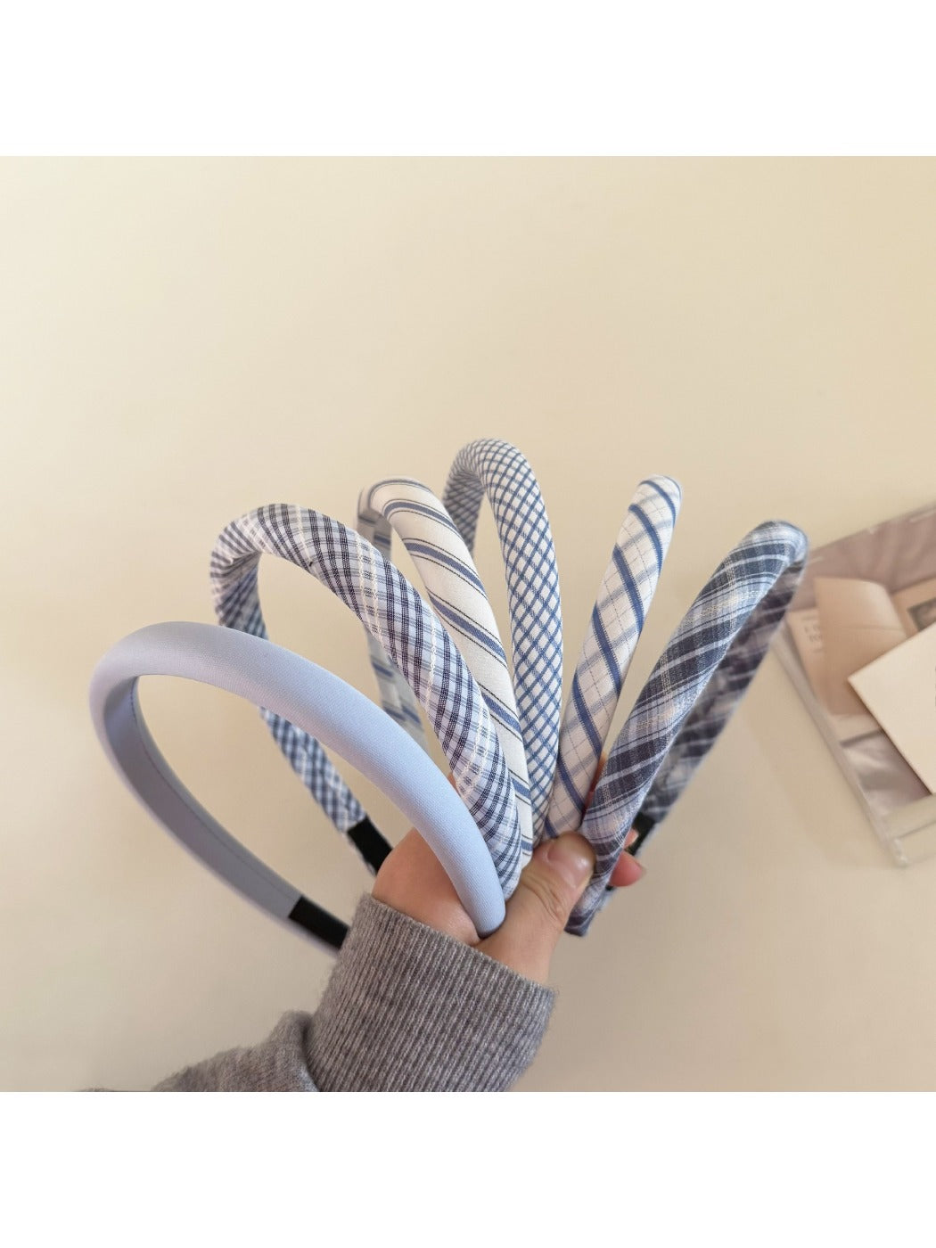Gifty - Thin Band Blue Plaid Headband