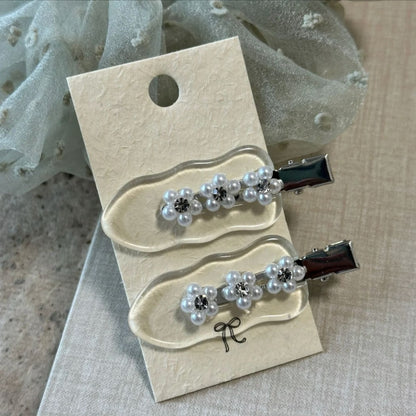 Beau - Clear Flower Detail Decorative Bangs Hair Clip