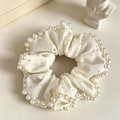 Gifty - Beaded Edge Polyester Scrunchie
