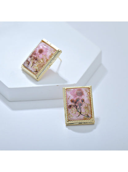 Earedge - Vintage Daisy Motif Square Earrings