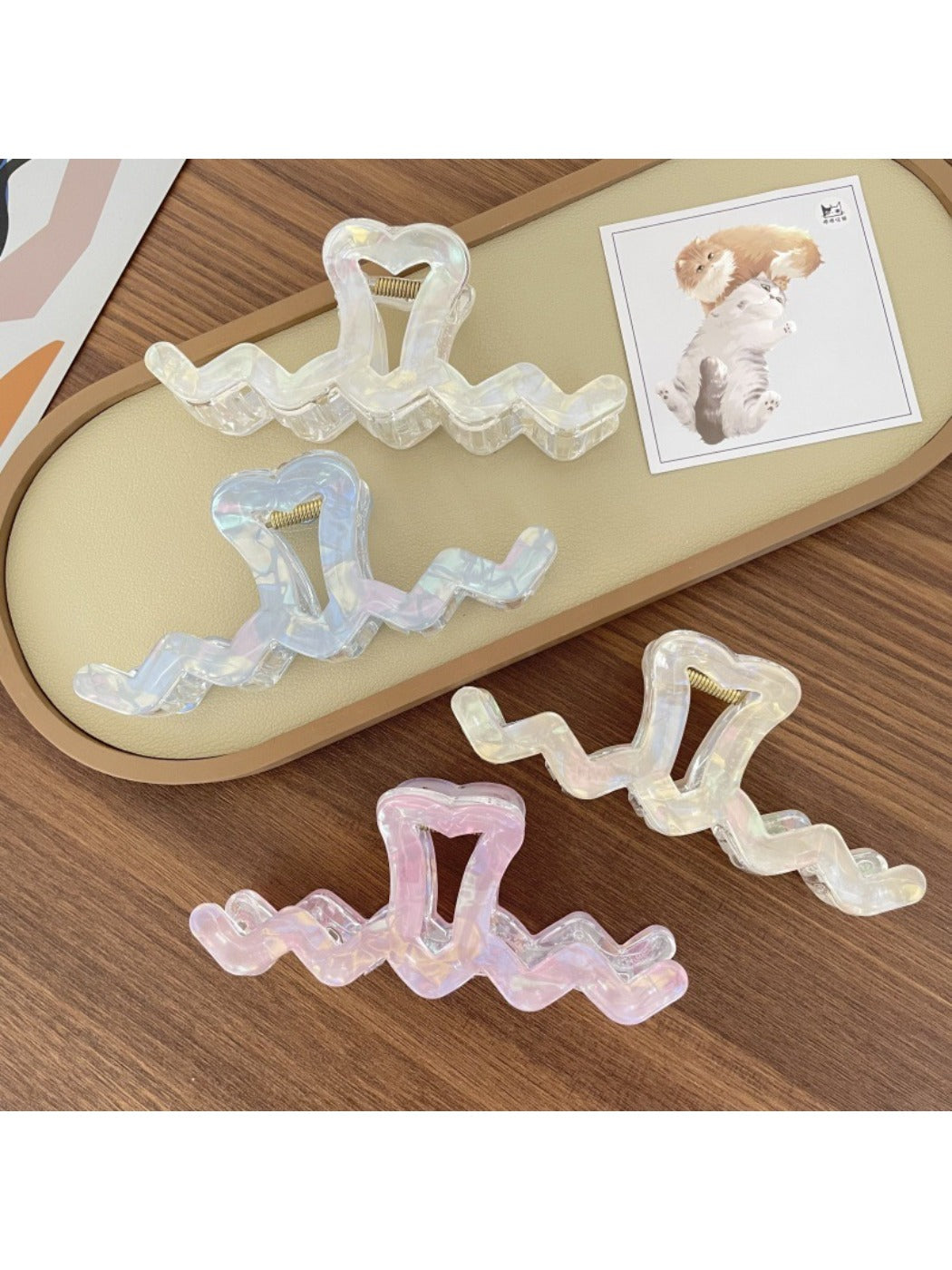 Beau - Elegant Attractive Acetate Hair Clip
