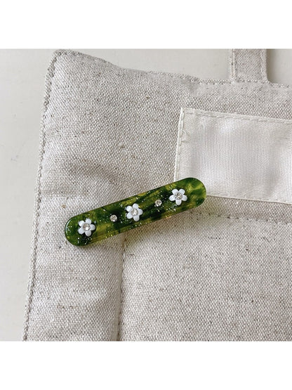 Beau - Floral Rectangular Hair Clip