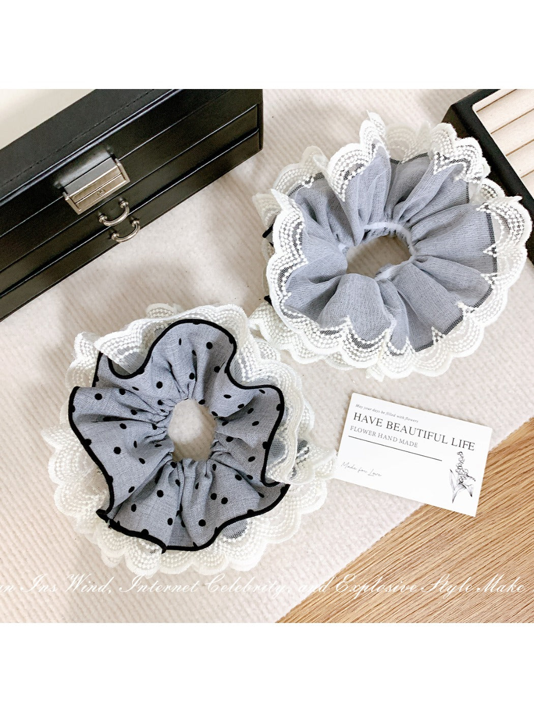 Gifty - Lace Polka Dot Hair Tie