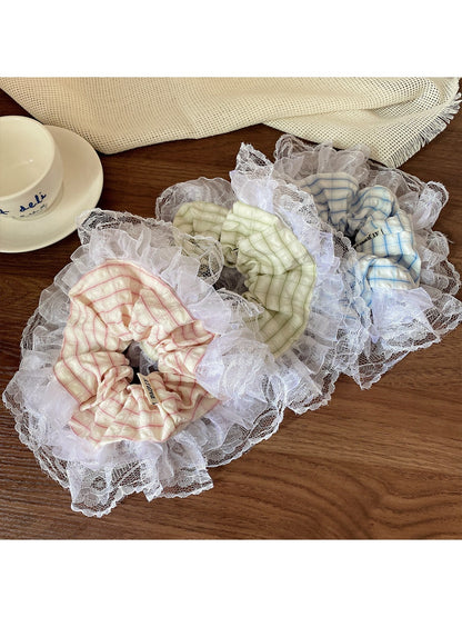 Gifty - Macaron Pastel Lace Trimmed Scrunchies